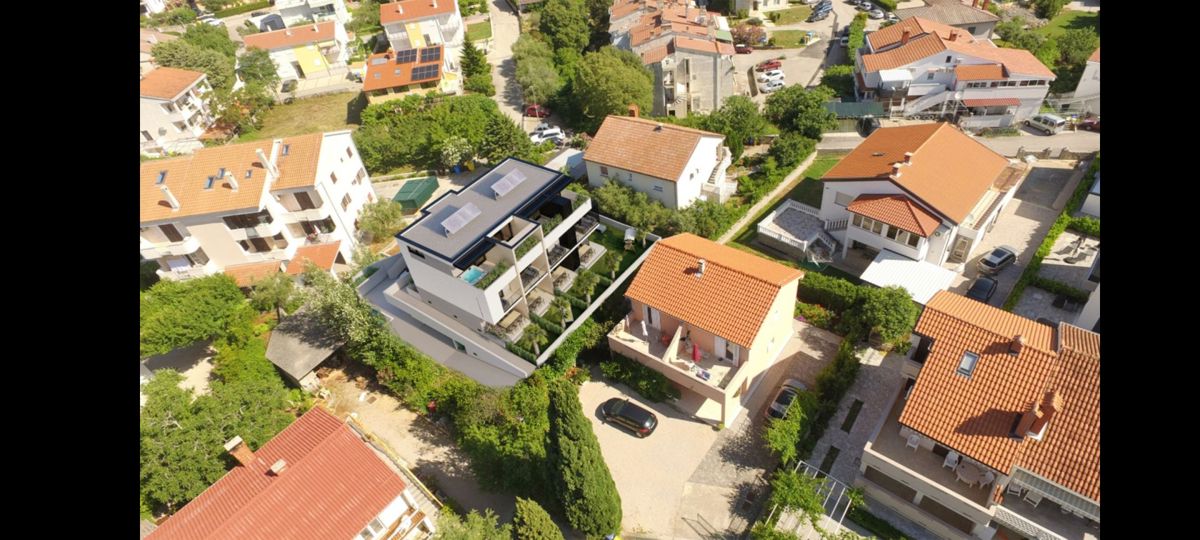 Apartma v pametni hiši, pogled na morje - Krk, center