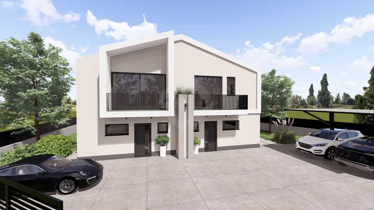 Samo pri nas! Dvojna hiša – 2 stanovanjski enoti s terasami, 616 m² zemljišča