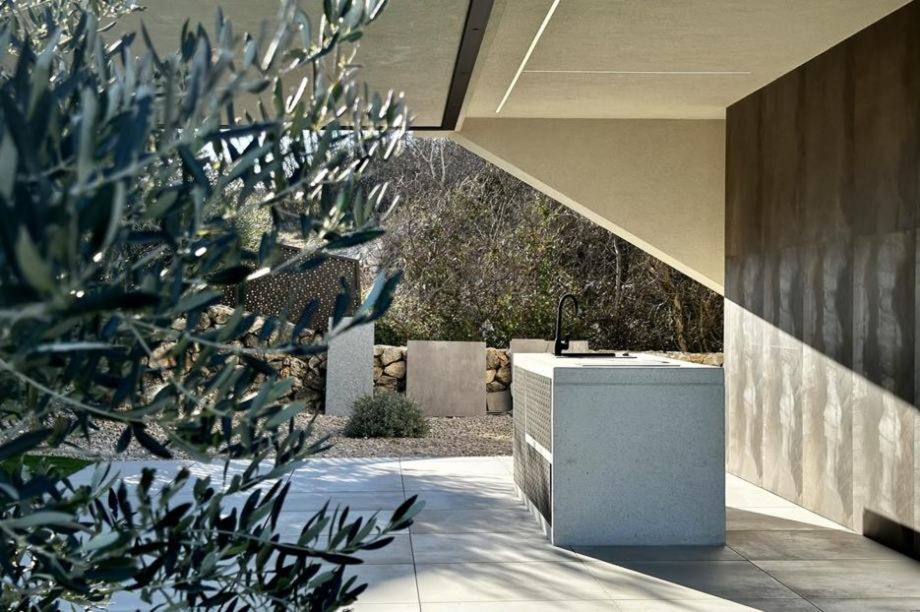 Luksuzna družinska hiša s bazenom in panoramskim pogledom na morje – Vrbnik, otok Krk