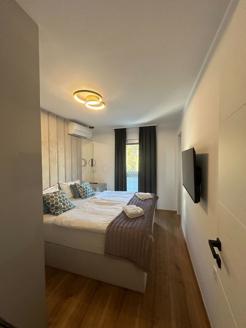 Luksuzni apartma z bazenom, pogled na morje, blizina morja - Malinska