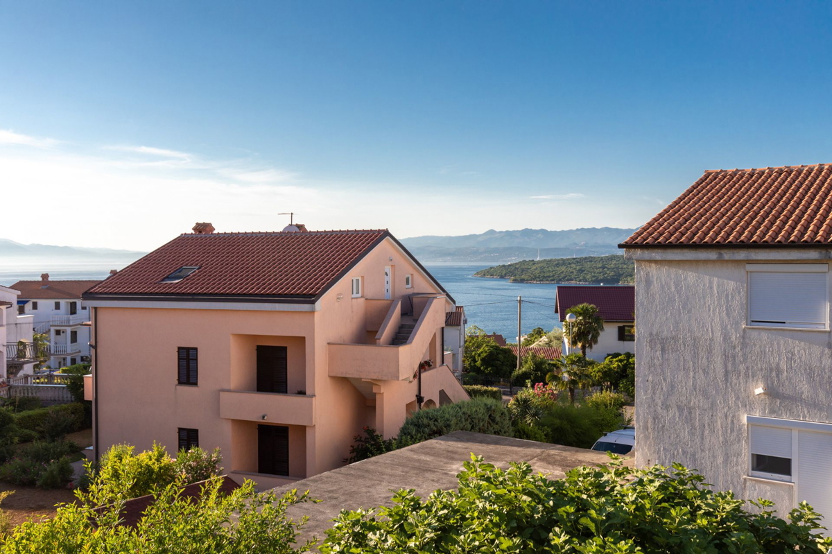 Novourejen apartma, 130 m2