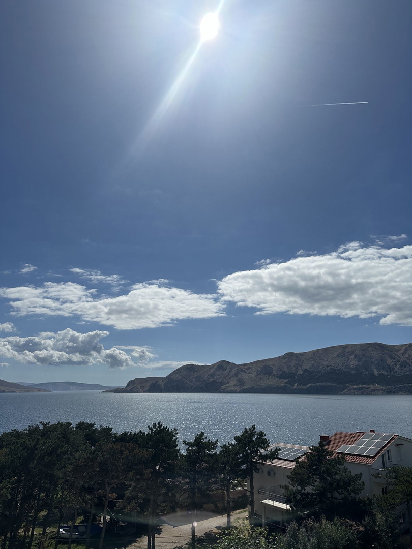 Dvije luksuzne novogradnje, ekskluzivna lokacija - Baška