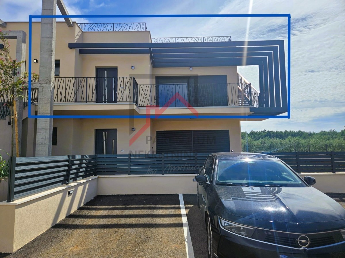 Novogradnja - stanovanje z dvema spalnicama in strešno teraso