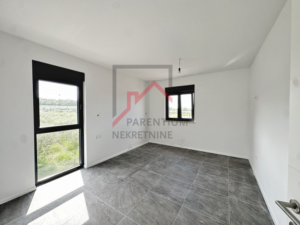 Novogradnja - stanovanje z dvema spalnicama in strešno teraso