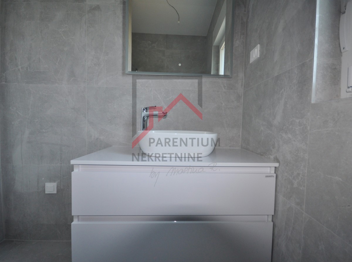 Stanovanje z dvema spalnicama - takoj vseljivo - novogradnja!!