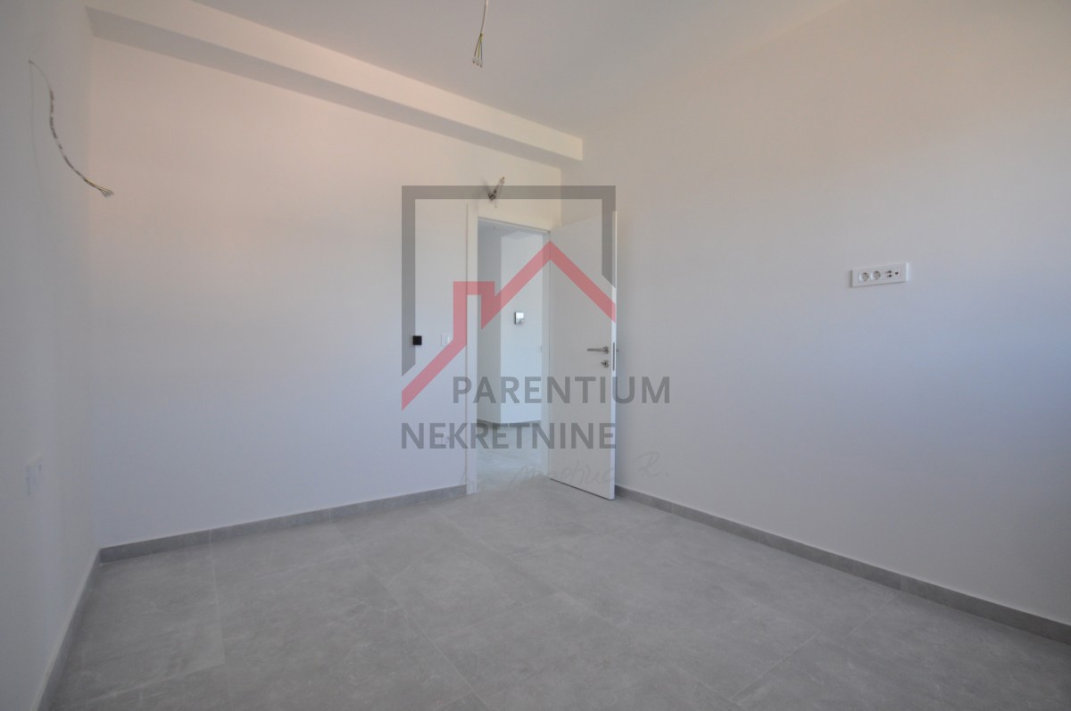 Stanovanje z dvema spalnicama - takoj vseljivo - novogradnja!!