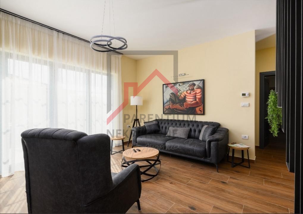 Kanfanar, okolica, novozgrajena hiša s garsonjero