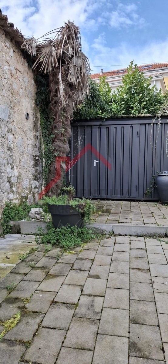 Funtana - lep apartma, nedaleč od morja in centra mesta