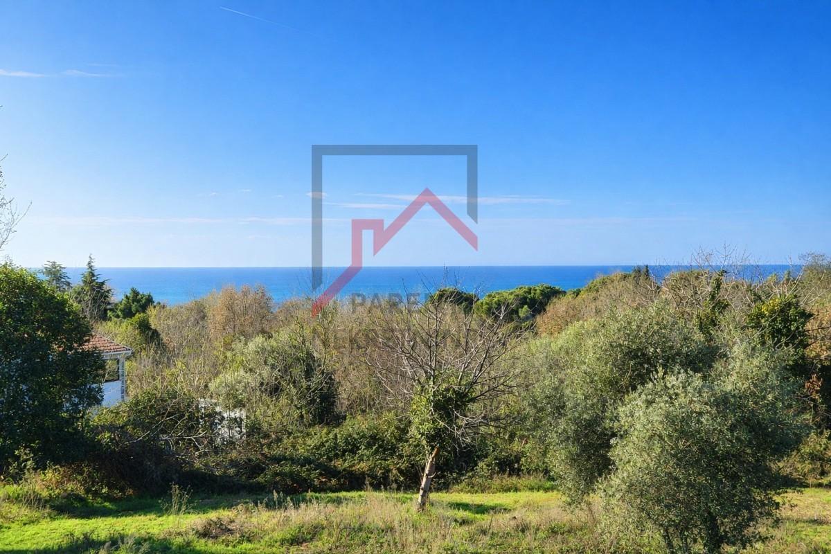 Vila z bazenom, le 500 m od prvih plaž