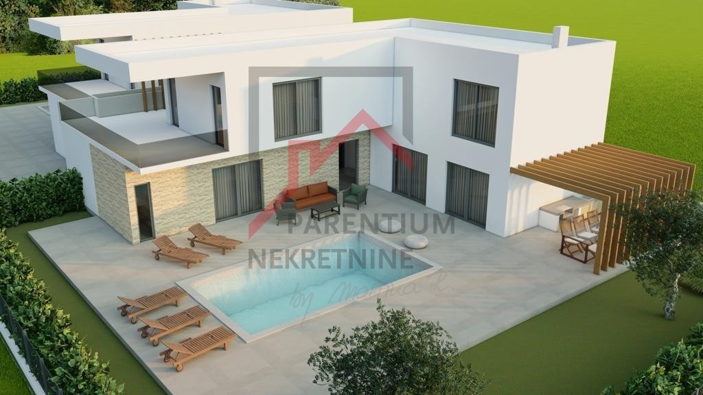 Zazidljivo zemljišče z gradbenim dovoljenjem