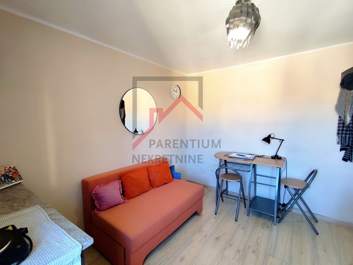 Ekskluzivna ponudba - Istra, center Poreča - Apartma s pogledom na morje, prva vrsta do morja