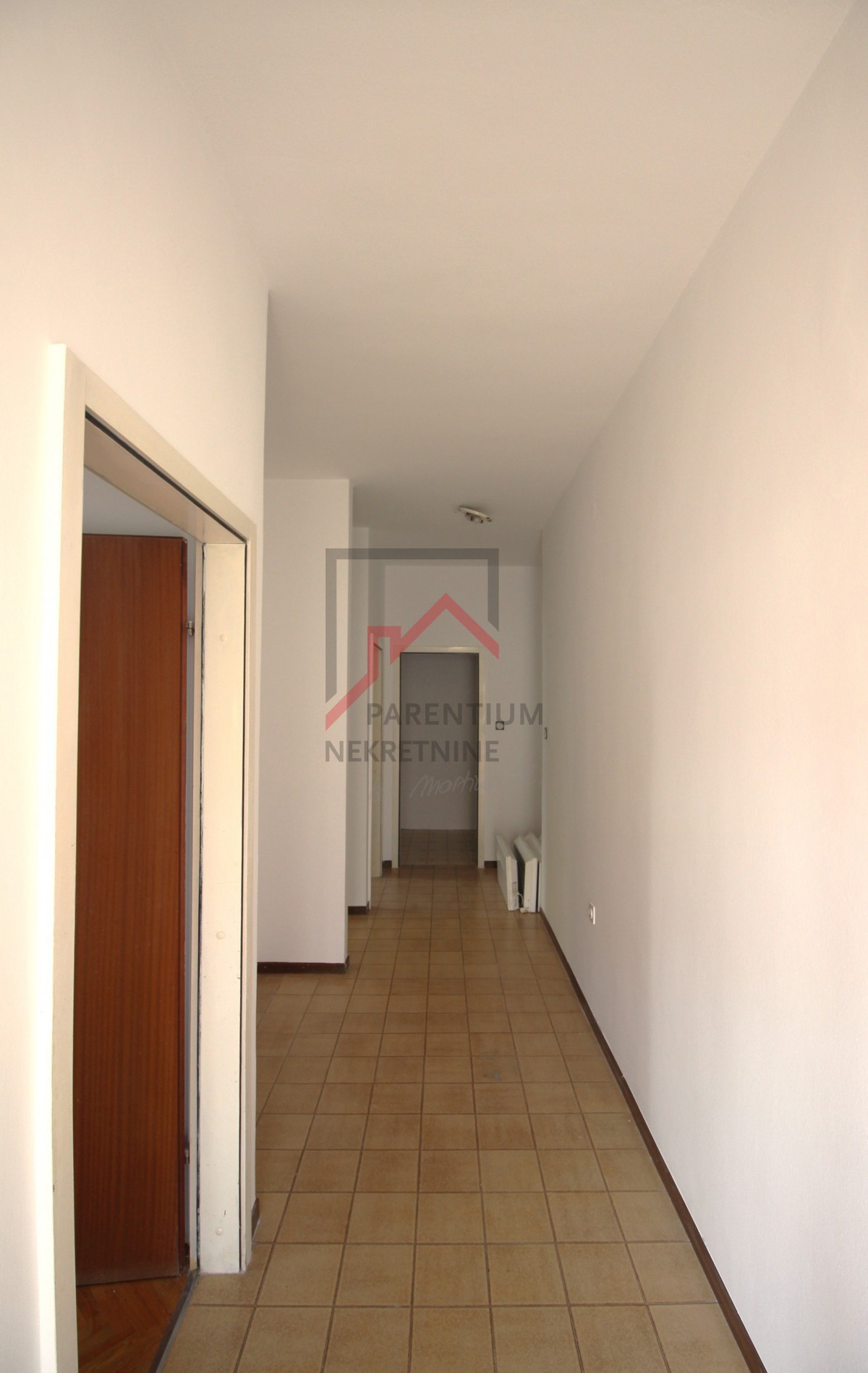 Istra, Poreč - Apartma z velikim vrtom v centru - le 500m od morja!