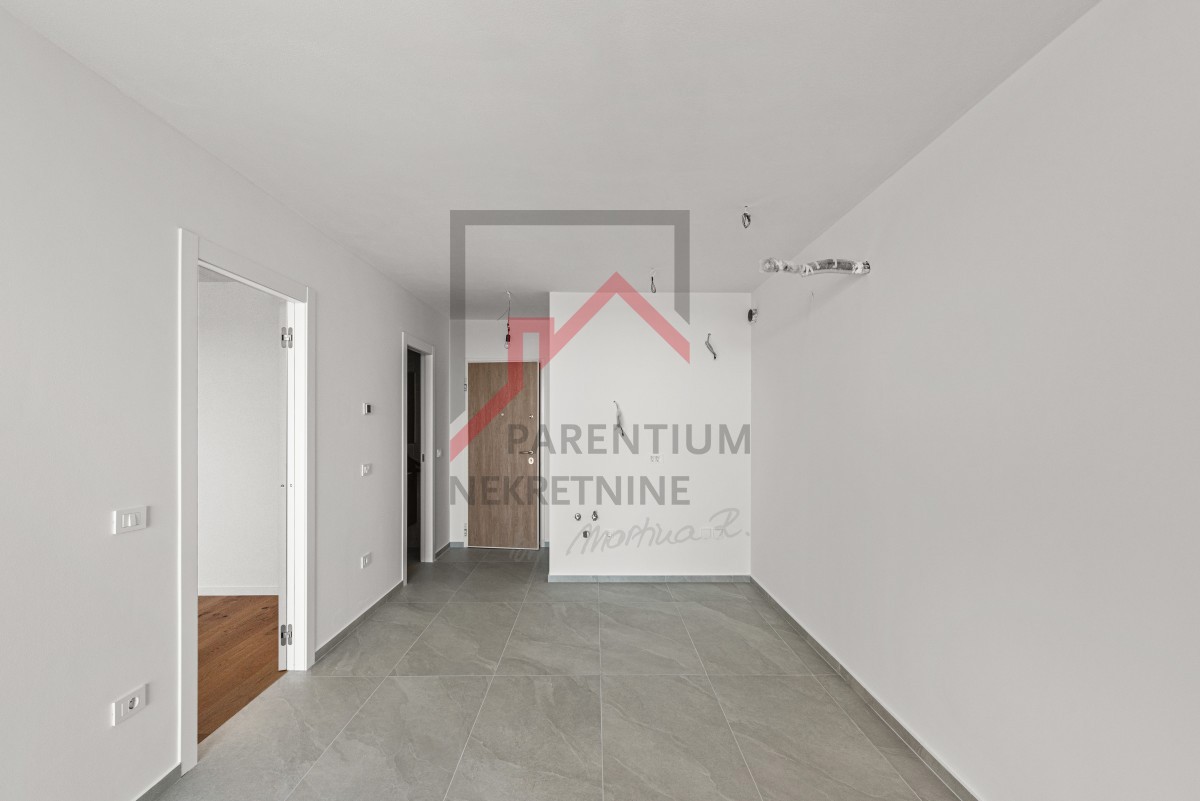 Istra, Novigrad - Stanovanje z razgledom v luksuzni stavbi