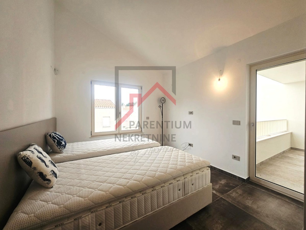 Funtana, odlična priložnost, odlična lokacija - opremljena hiša blizu morja!!!