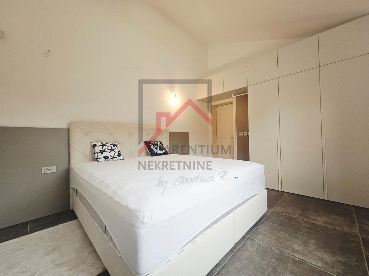 Funtana, odlična priložnost, odlična lokacija - opremljena hiša blizu morja!!!