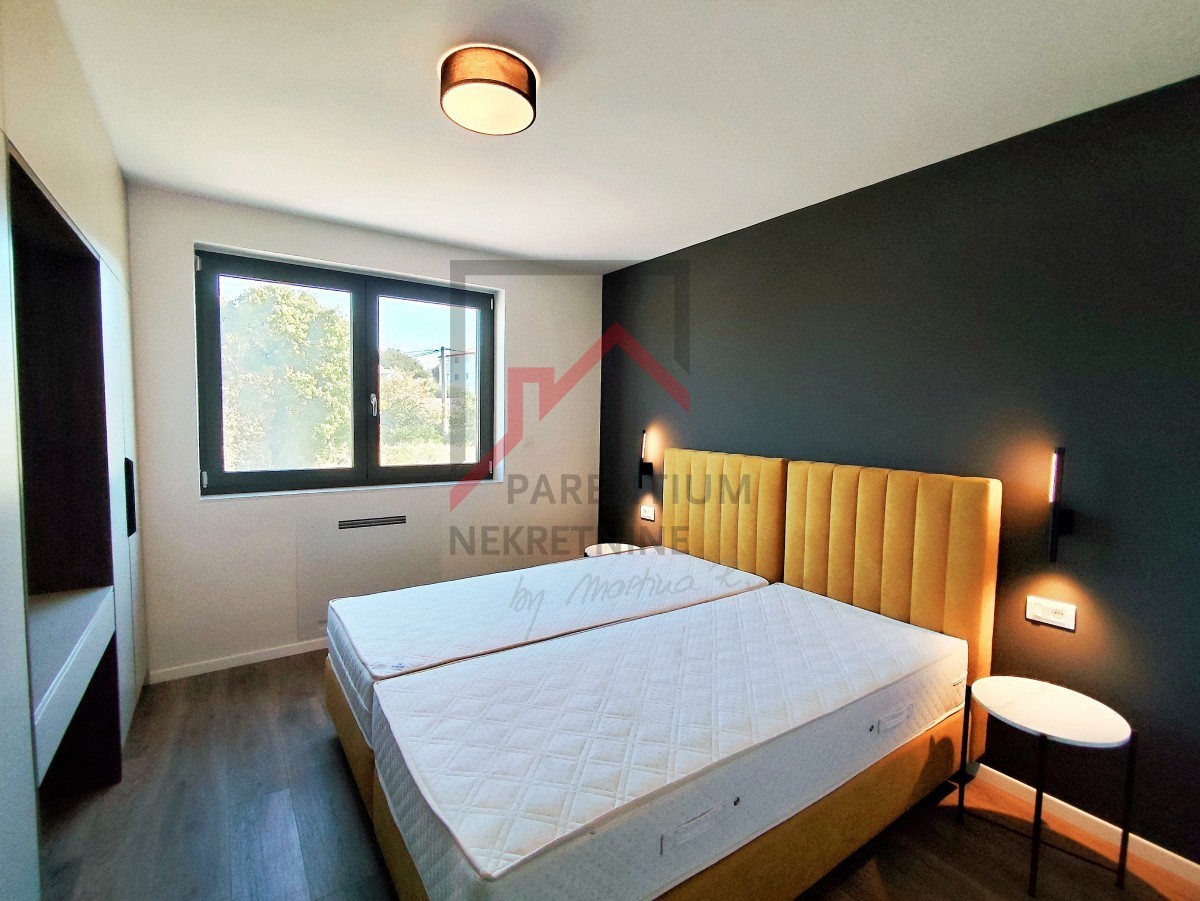 Istra, območje Poreča - Dizajnersko stanovanje s tremi spalnicami in pogledom na morje - novogradnja