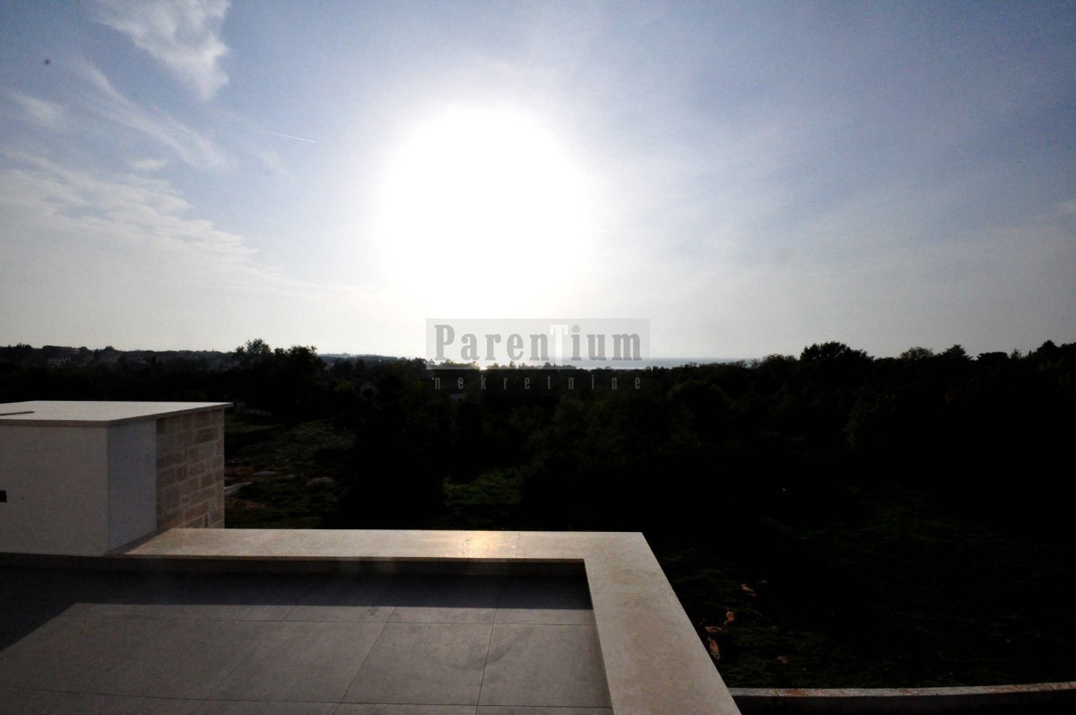 Vila v gradnji - 600m od morja, Poreč