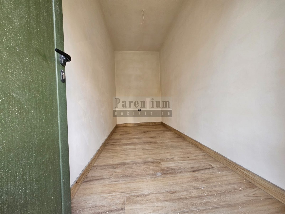 Apartma v prvem nadstropju, nedaleč od morja