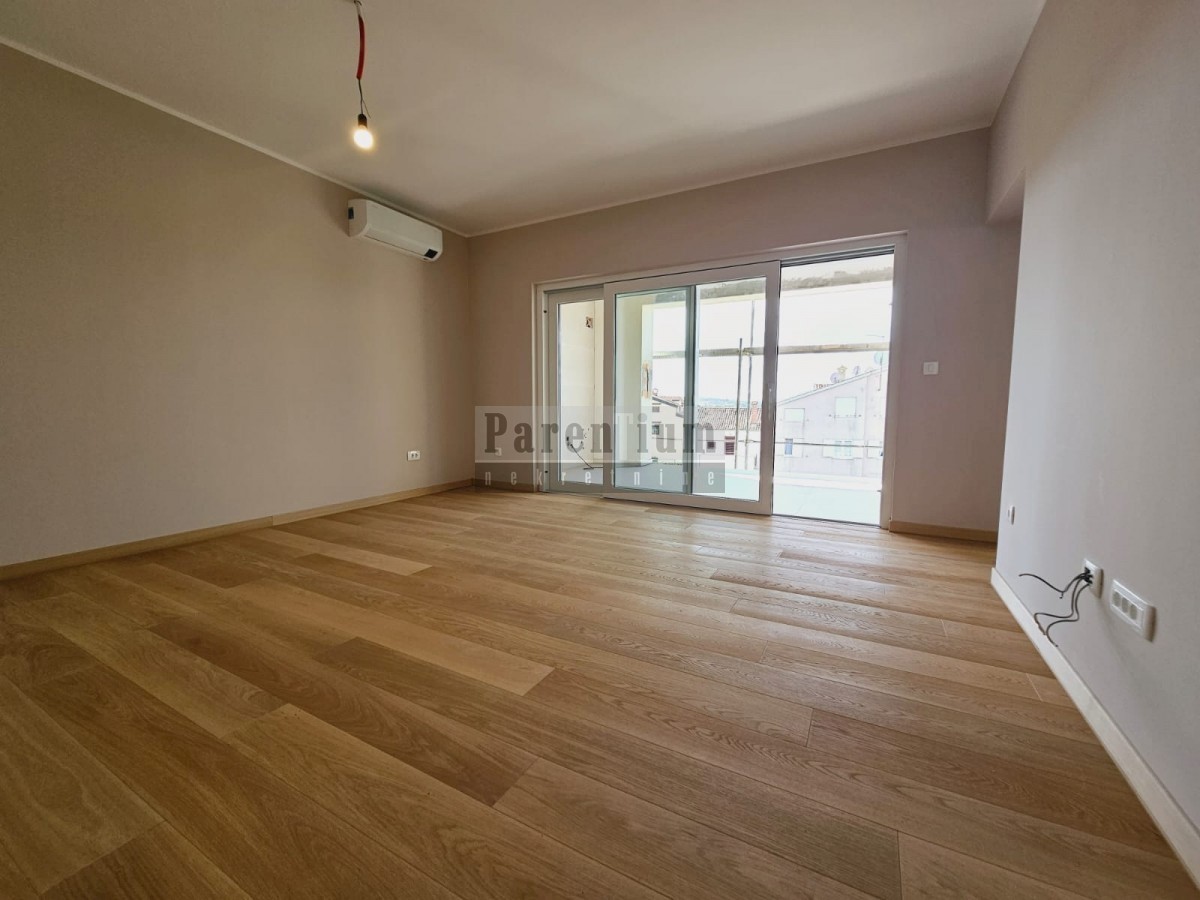 Apartma v prvem nadstropju, nedaleč od morja