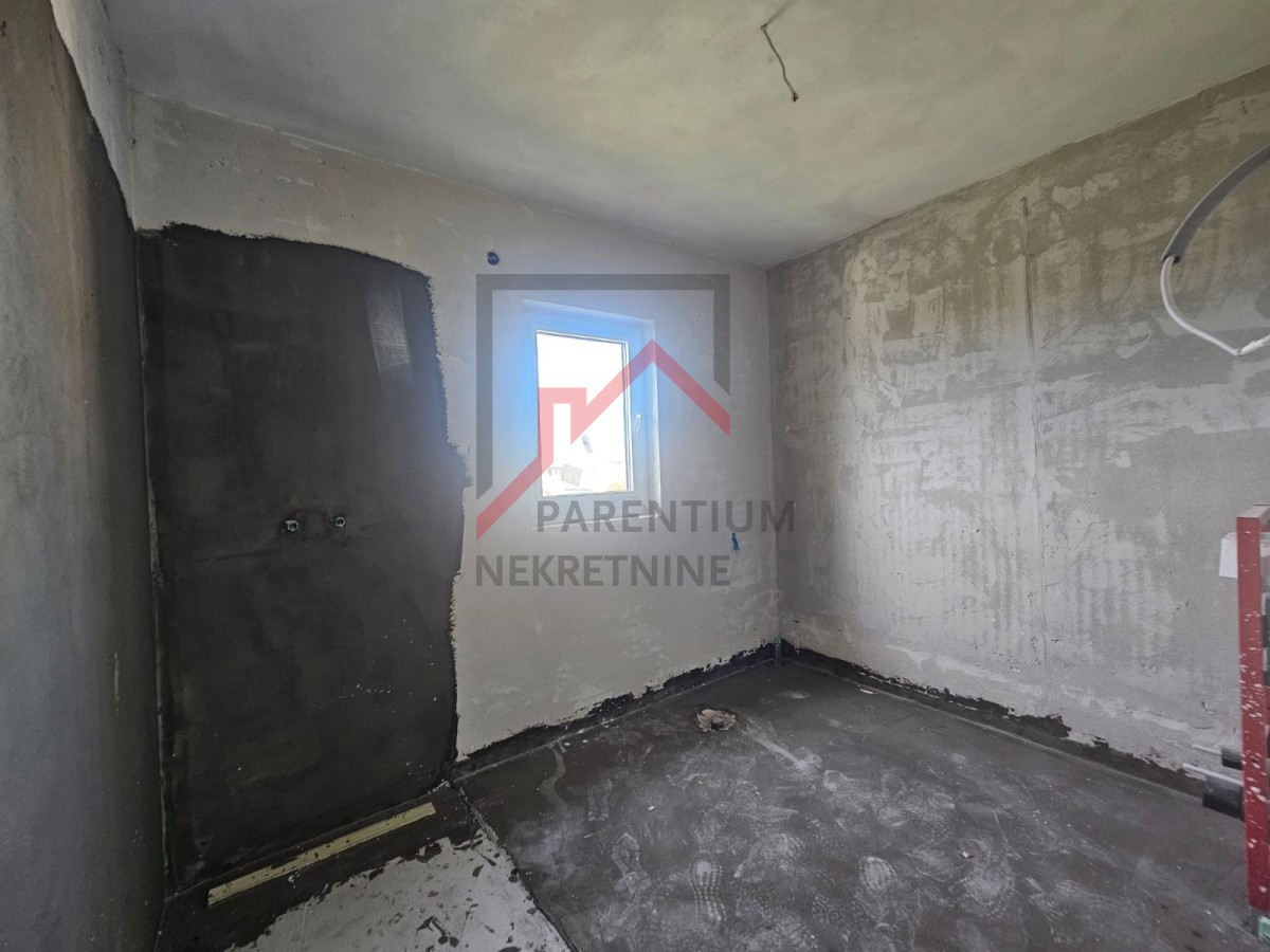 Poreč, čudovit penthouse s pogledom na morje!