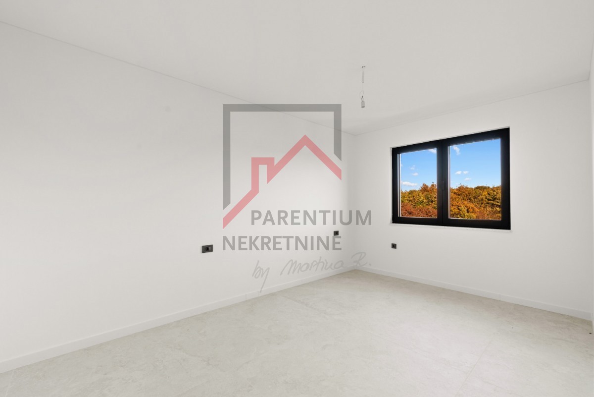 Istra, Poreč - Luksuzni penthouse v drugem nadstropju s pogledom na morje