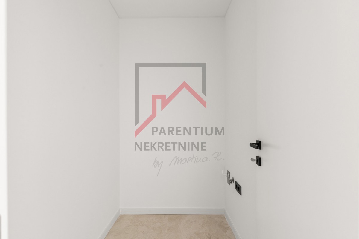 Istra, Poreč - Luksuzni penthouse v drugem nadstropju s pogledom na morje