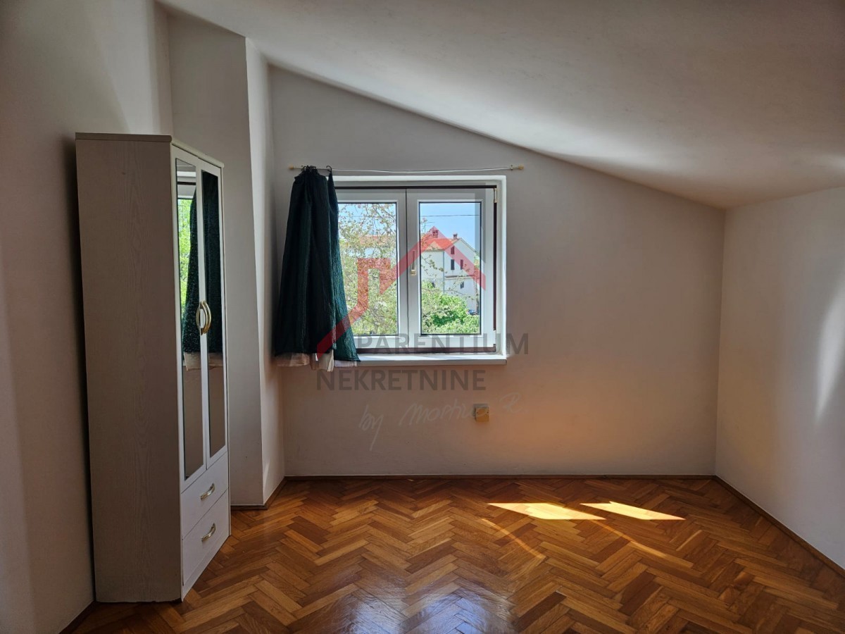 Dva apartmaja, blizu Poreča, ODLIČNA PRILOŽNOST!!!