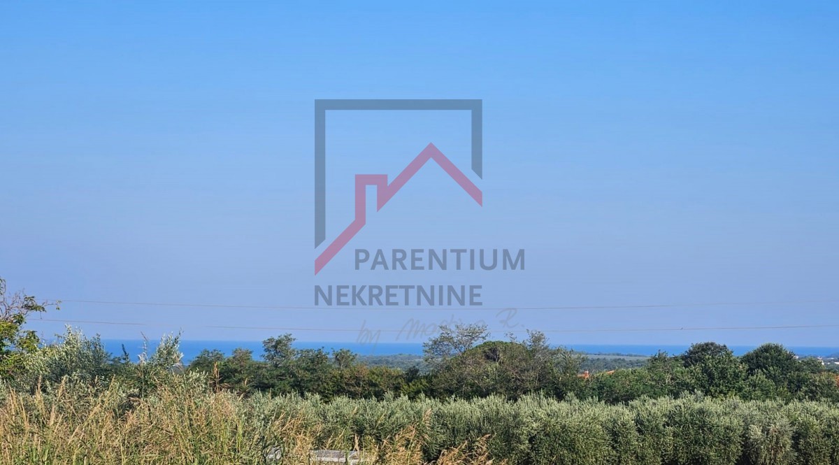 Stan z dvema spalnicama, na dveh etažah