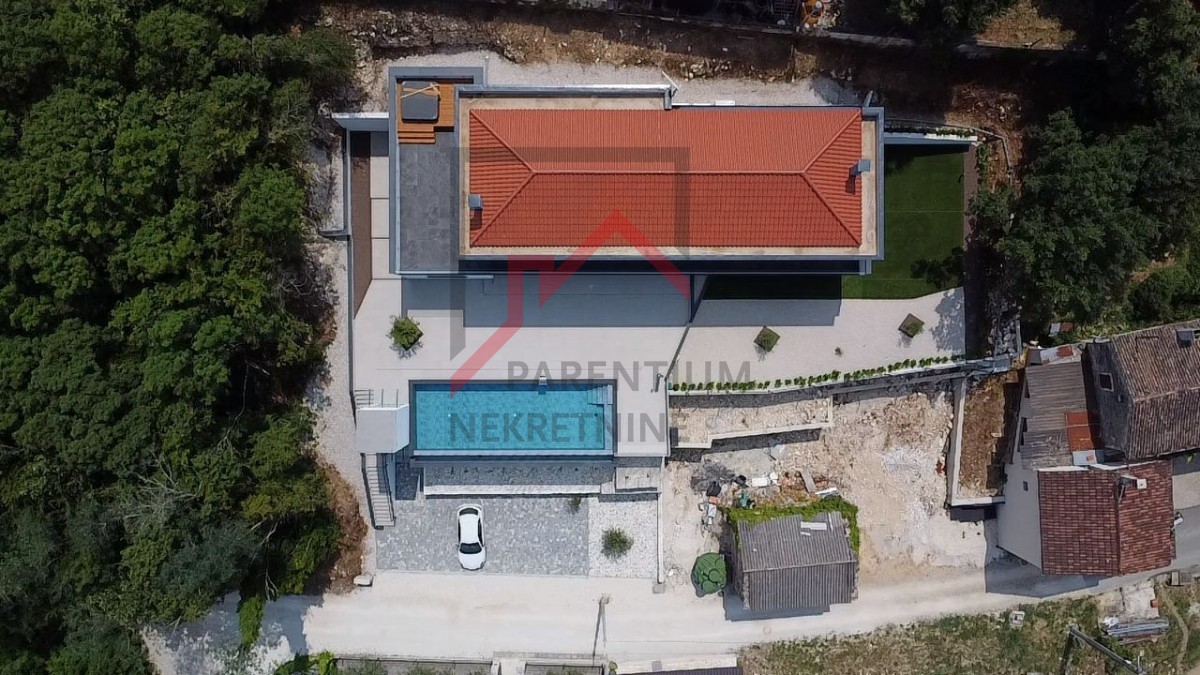 Novozgrajena vila s čudovitim razgledom - razmerje med kakovostjo in ceno!!!