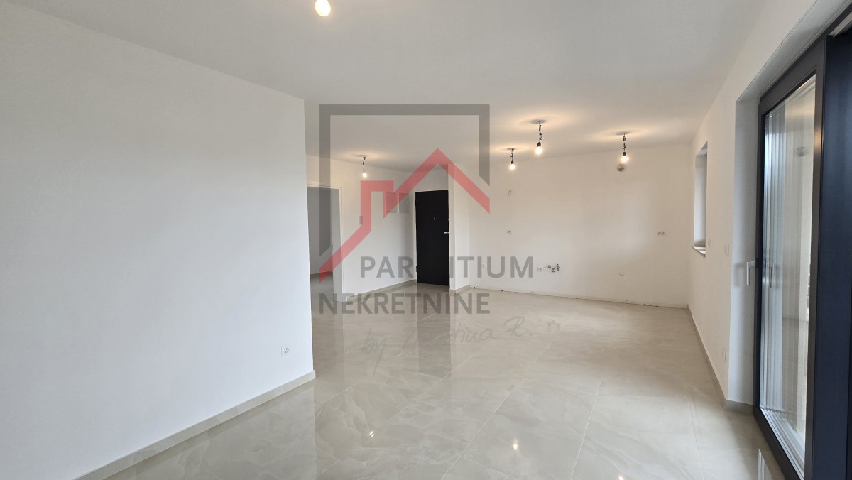 Stanovanje v Taru z dvema spalnicama in talnim ogrevanjem