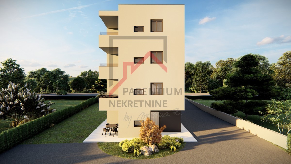 Enosobno stanovanje v 3. nadstropju v stavbi z dvigalom