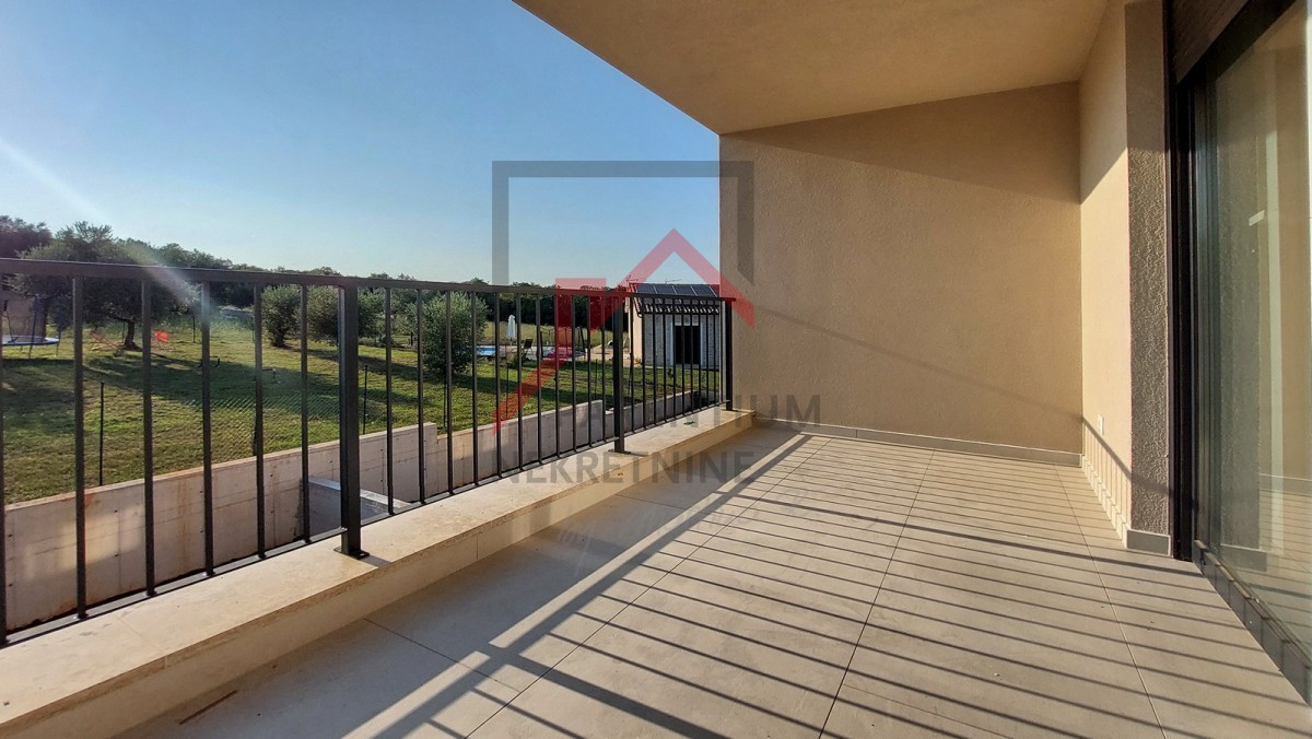 Stanovanje 72m2, novogradnja, dve spalnici, območje Poreča