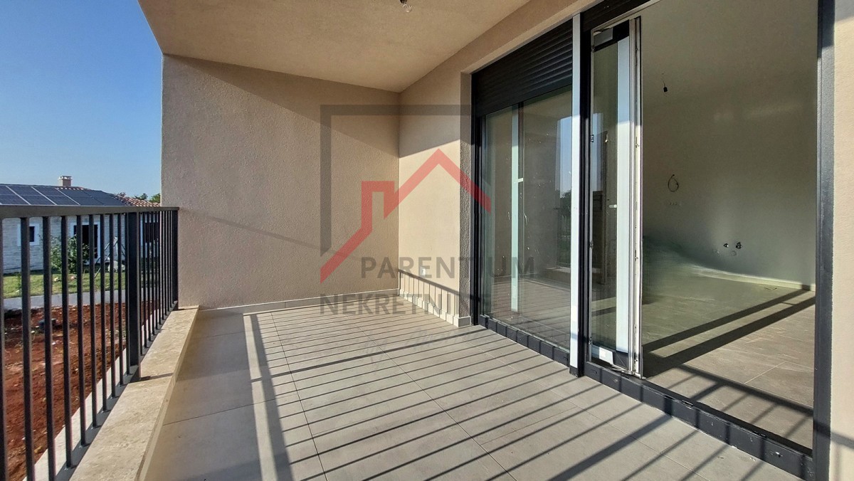 Stanovanje 72m2, novogradnja, dve spalnici, območje Poreča