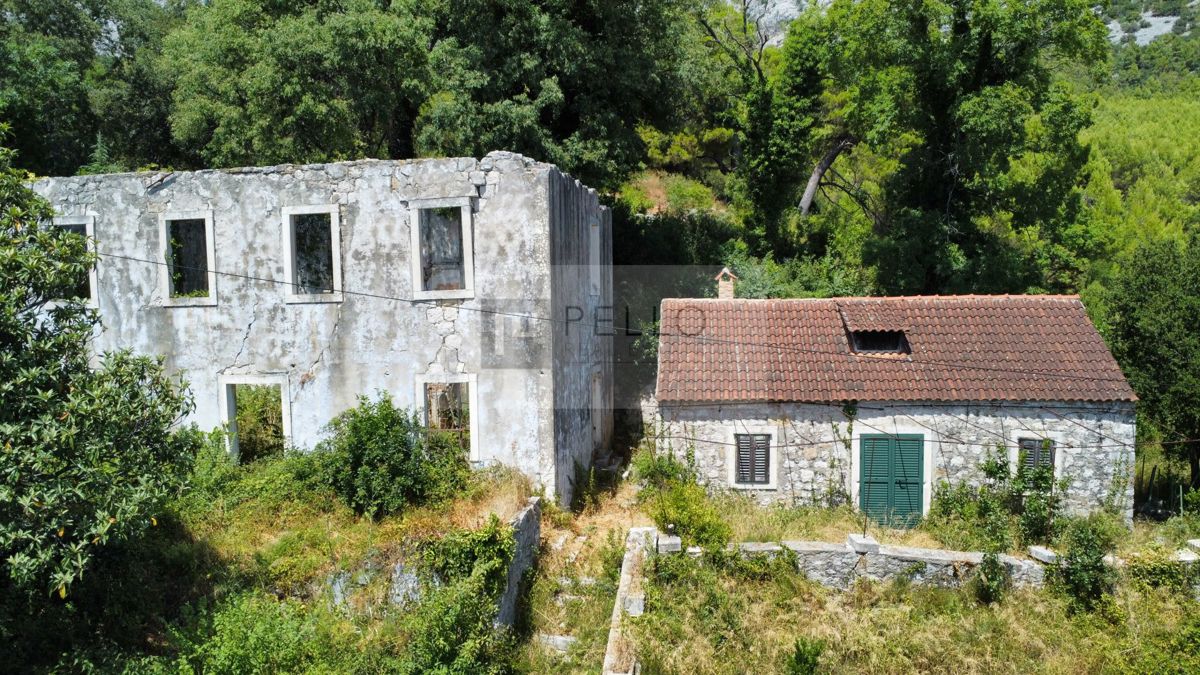 Zemljišče Orebić, 7.200m2