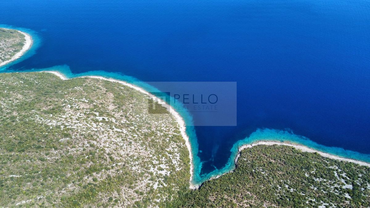 PRVA VRSTA OB MORJU – 9,7 ha NA PELJEŠCU ZA TURISTIČNI IN GOSPODARSKI RAZVOJ