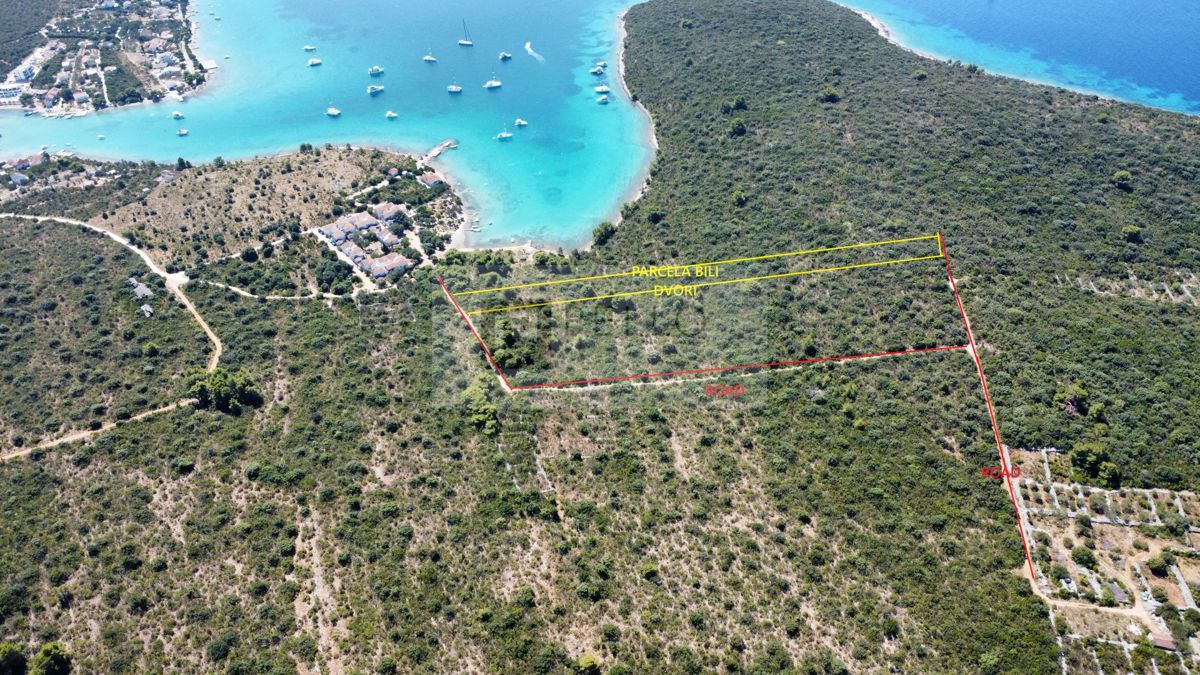 Zemljišča ob morju na Pelješcu – 1. vrsta, bližina morja, možnost gradnje, 3,2 ha