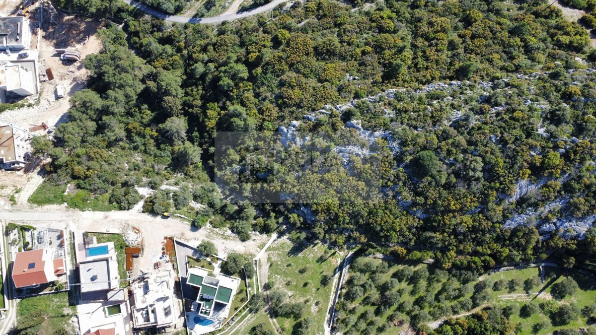 Čudovita parcela s pogledom na morje, IDEALNA ZA NEPREMIČNINE