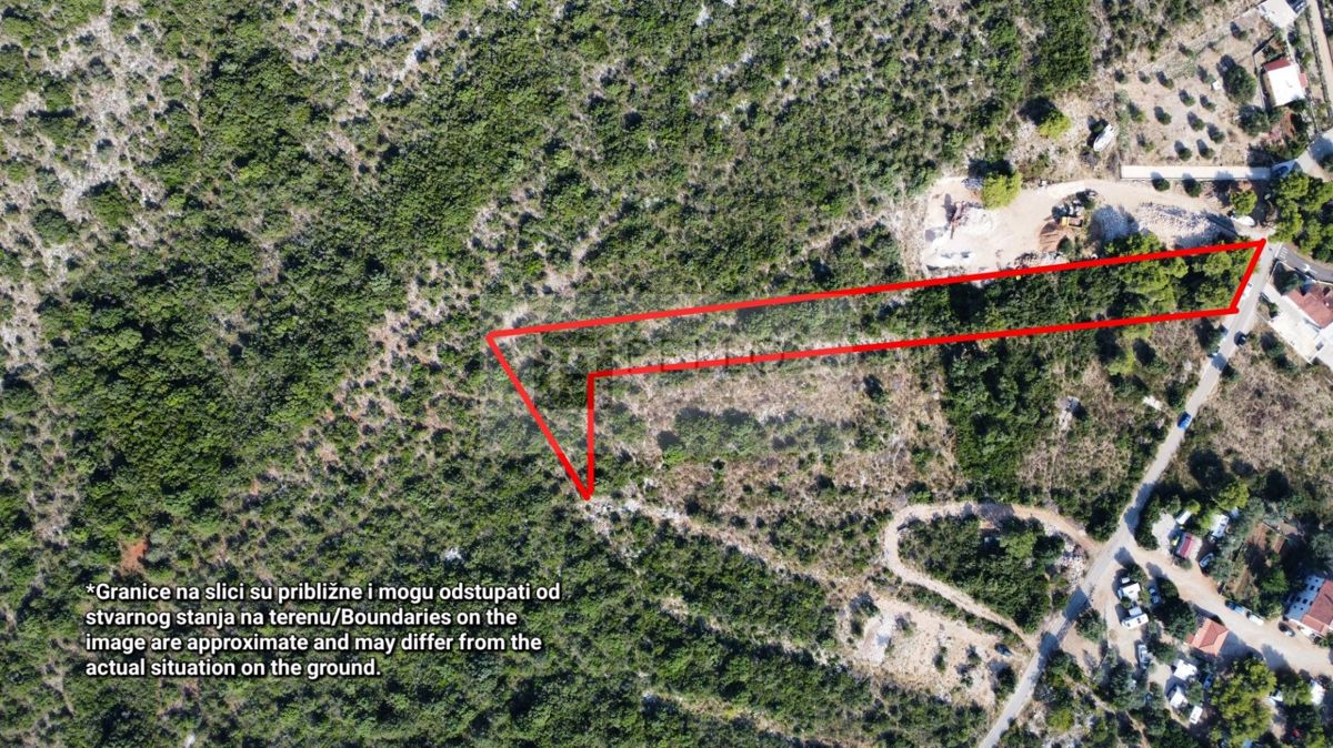Vrhunska investicija! Zemljišče 150 m od plaže!