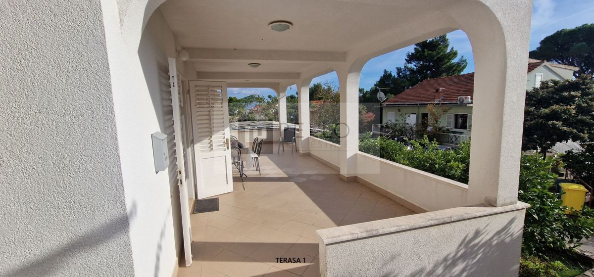 Trosobno stanovanje 156,69 m² z razgledom na morje – Orebić (samo 3 minute hoje od morja)