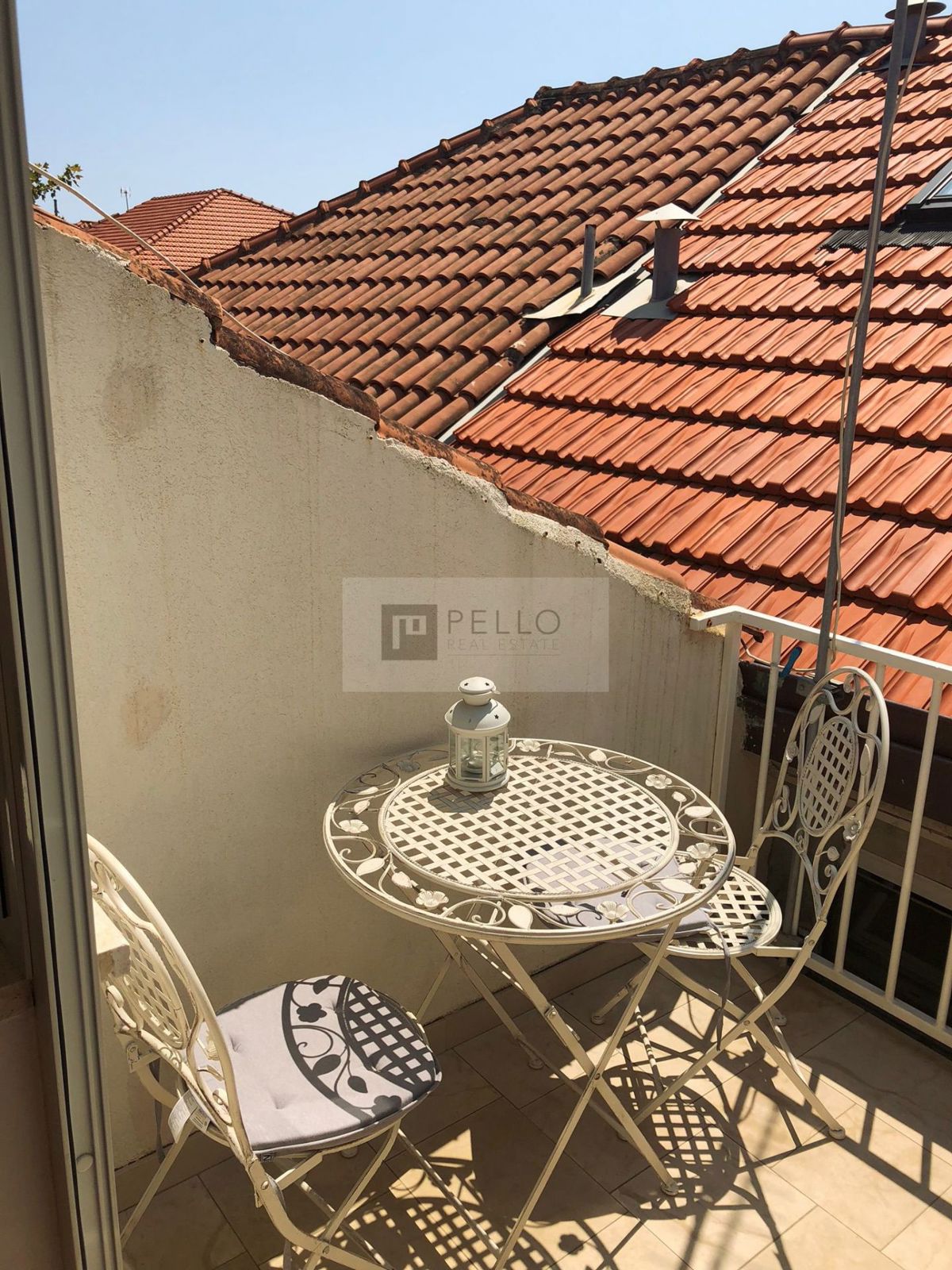 Popolnoma obnovljena kamnita hiša v starem mestnem jedru Korčule – 145 m², tik ob morju