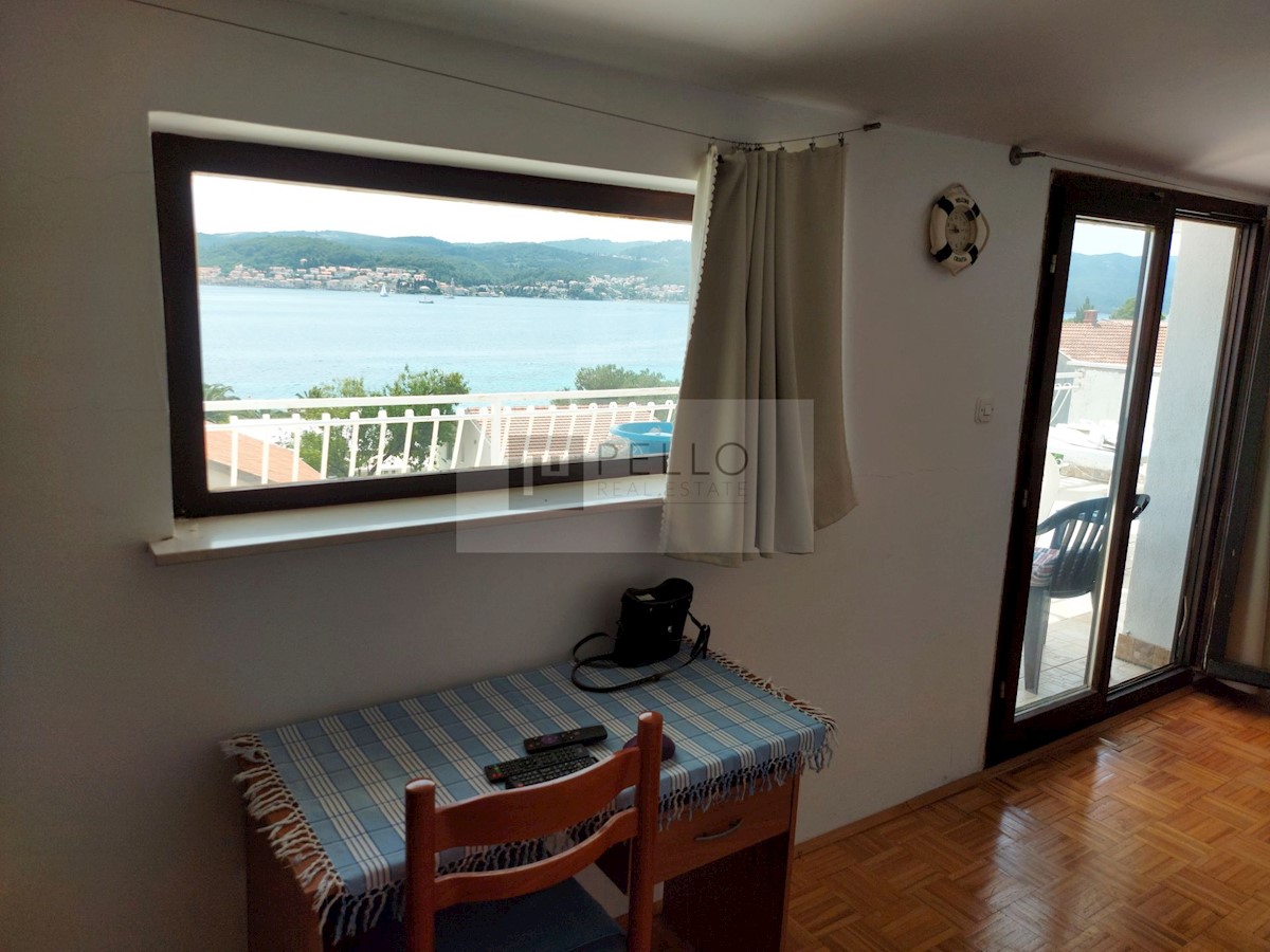 Hiša s čudovitim pogledom na Korčulo, 50 m od morja PRILOŽNOST