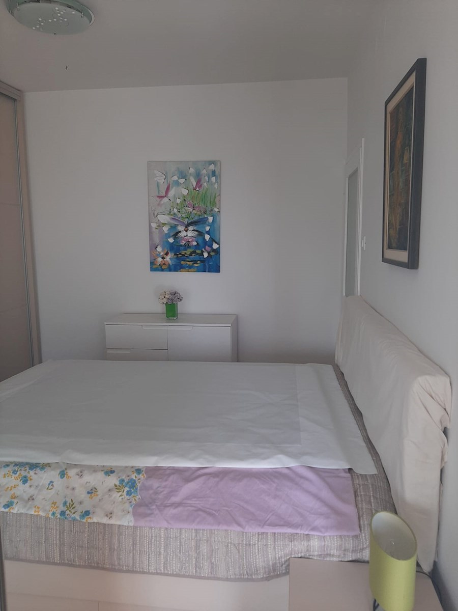 Split: Dobro- enosobno stanovanje 50m2