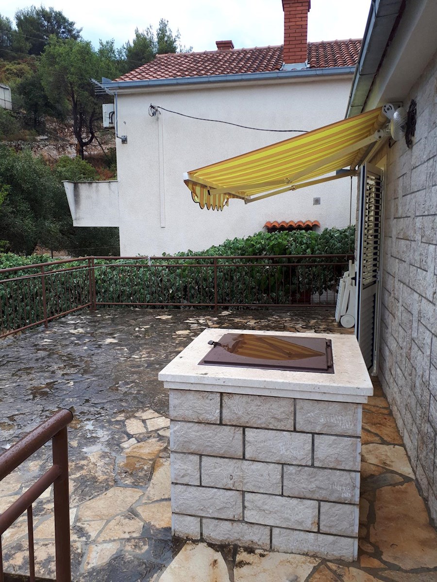 Otok Šolta, Donje Selo, zaliv Krušica