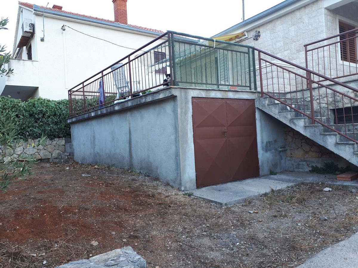 Otok Šolta, Donje Selo, zaliv Krušica