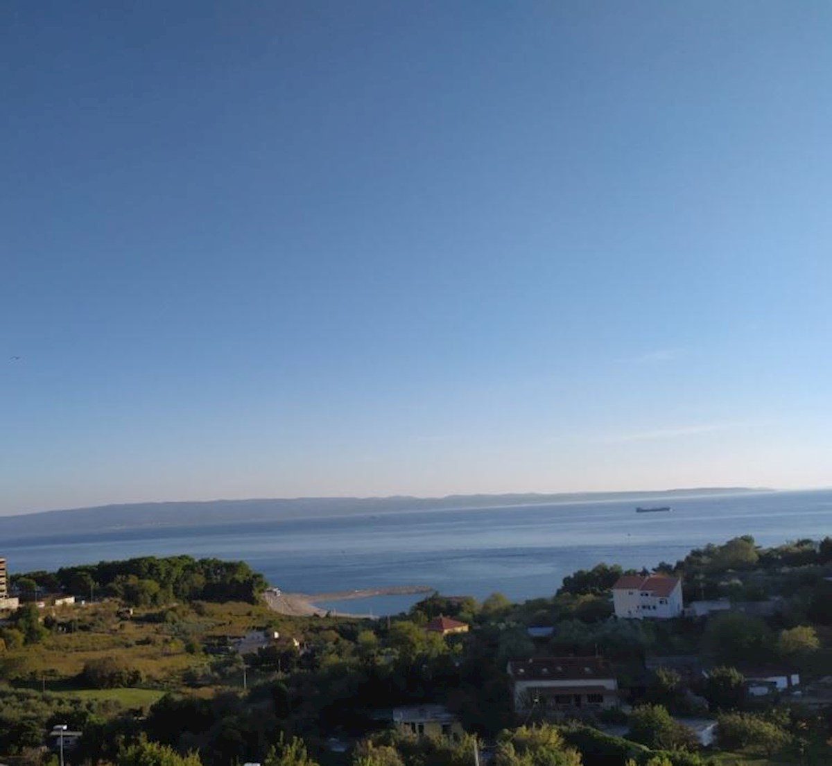 Split: Trstenik - dvoetažno stanovanje na TOP lokaciji