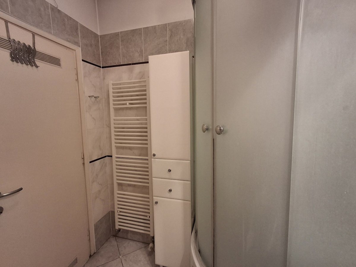 Zagreb: Donji grad - dvosobno stanovanje 70m2