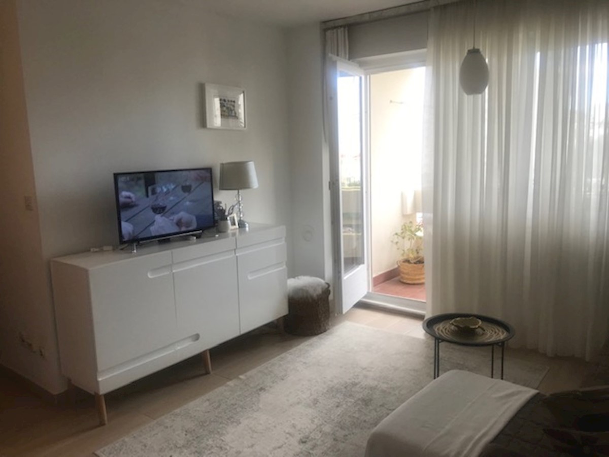 Split: Pujanke - enosobno 50m2 7. nadstropje (prodaja)