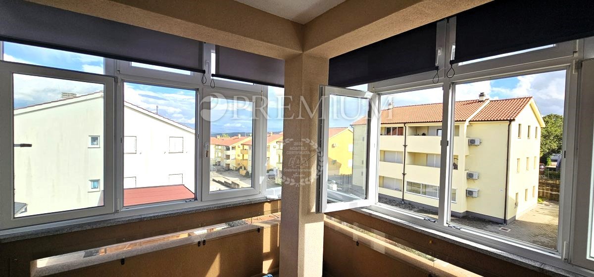 Čižići, apartma z delnim pogledom na morje in vrtom!