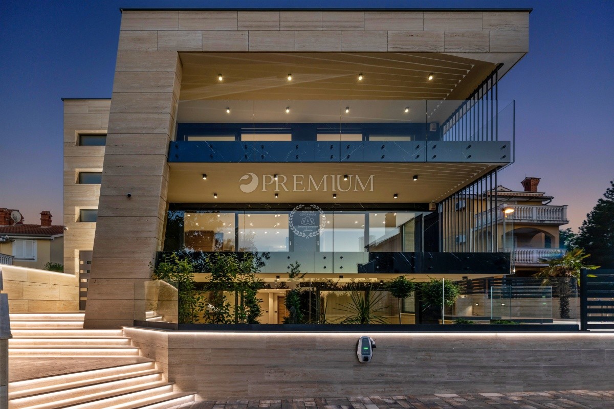 Malinska, prodaja, stanovanje v pritličju novogradnje, z vrtom in bazenom!