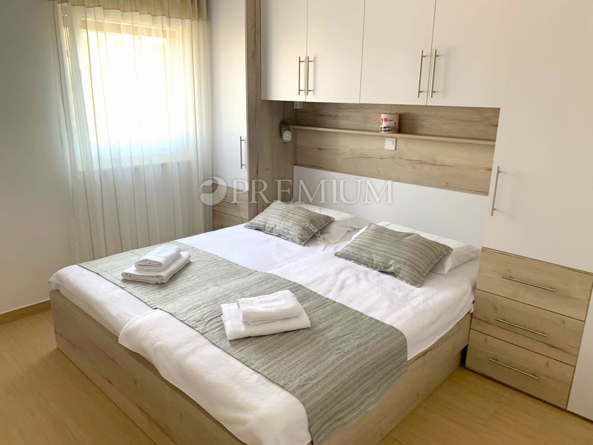 Malinska – apartma z dvema enotama in vrtom, blizu morja!